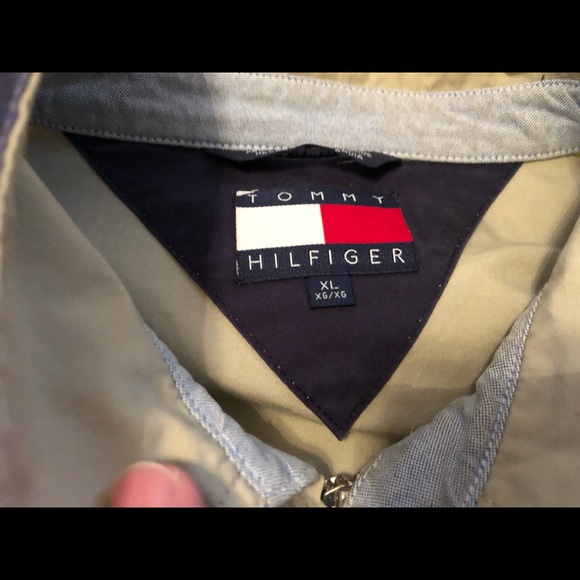 Tommy Hilfiger light jacket - Picture 3 of 3